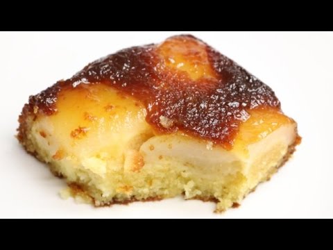GÂTEAU MOELLEUX AUX POIRES CARAMÉLISÉES FACILE (CUISINERAPIDE)