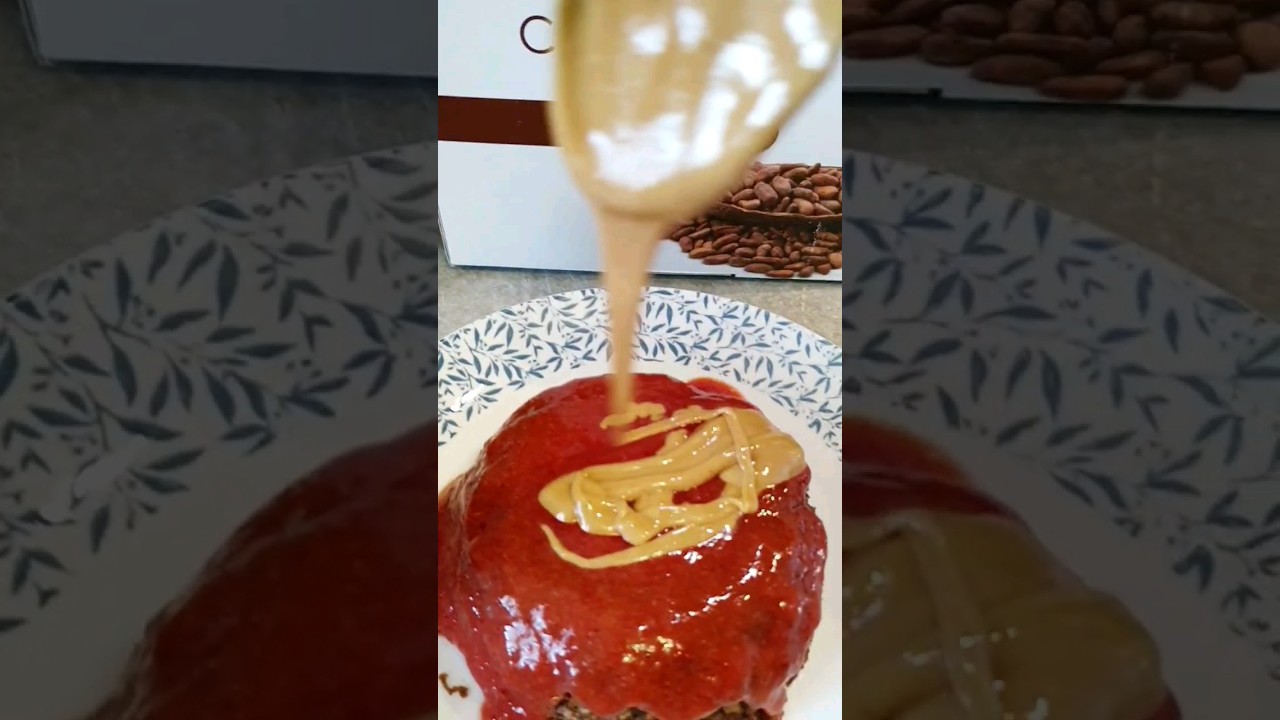 BOWLCAKE 😋 #bowlcake #petitdejeuner #bonappétit #fit #fraise #pertedepoids #vendredi  #cacahuete