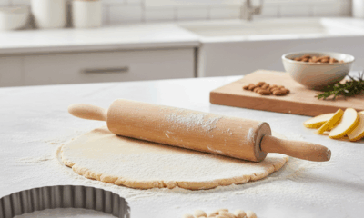 découvrez les secrets et astuces pour réussir une tarte poire amande délicieuse et irrésistible. recette facile, conseils de cuisson et astuces gourmandes pour un dessert parfait.