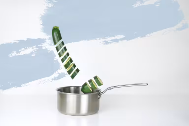 Menu du soir : 5 recettes simples et savoureuses, du curry de courgettes au cheesecake gourmand
