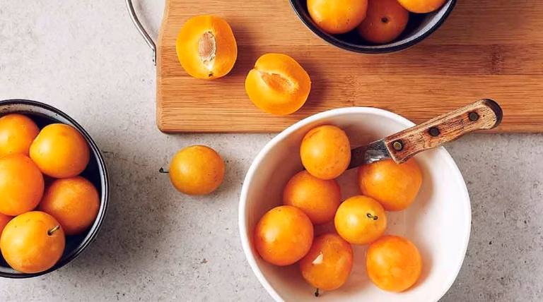 Tarte fine aux nectarines : la recette fruitée et légère